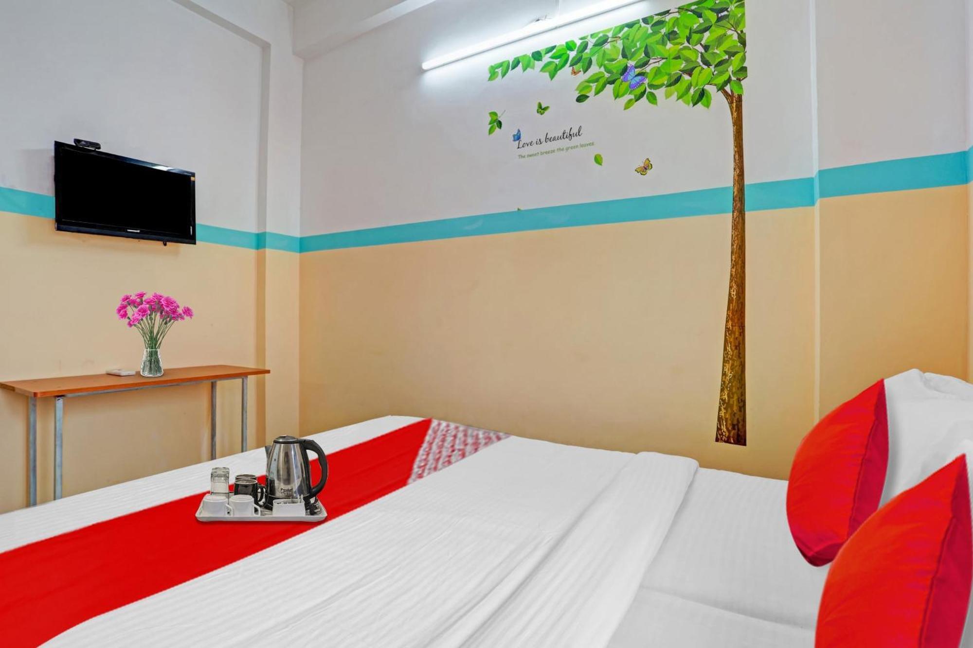 Spot On The New View Regency Hotel Thiruvananthapuram Ngoại thất bức ảnh
